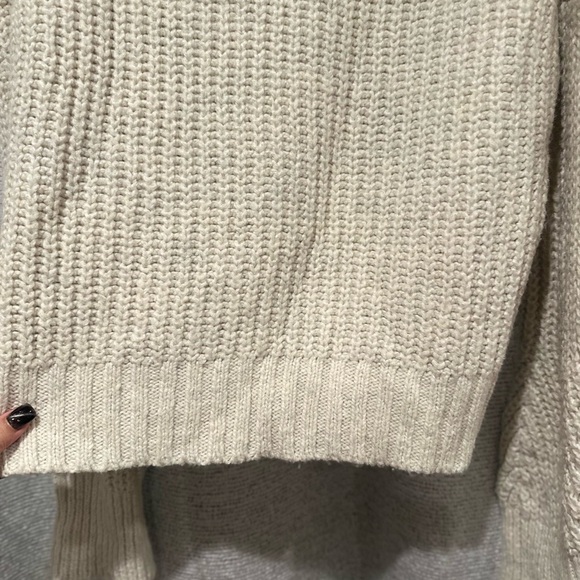 Women’s J. CREW Cream Chunky Knit Mock Knit Sweater. Size M. - Picture 4 of 6